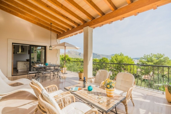 chalet_oronella_Puerto_Pollensa Wandern auf Mallorca - Die Schönheit der Insel aktiv erleben